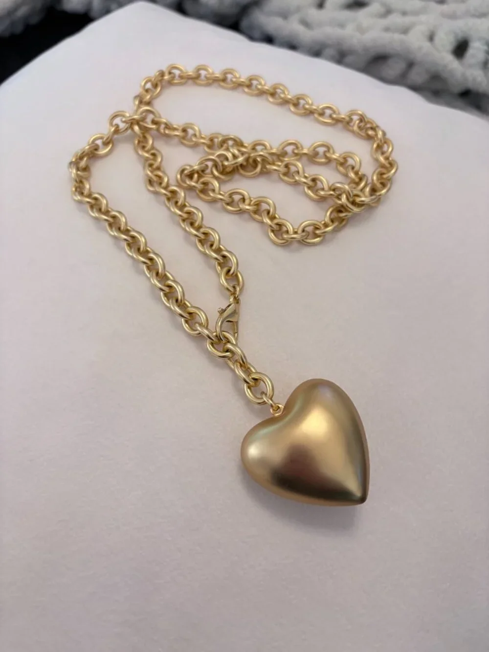 Roxanne Assoulin Puffy Heart Gold - Picture 6 of 8